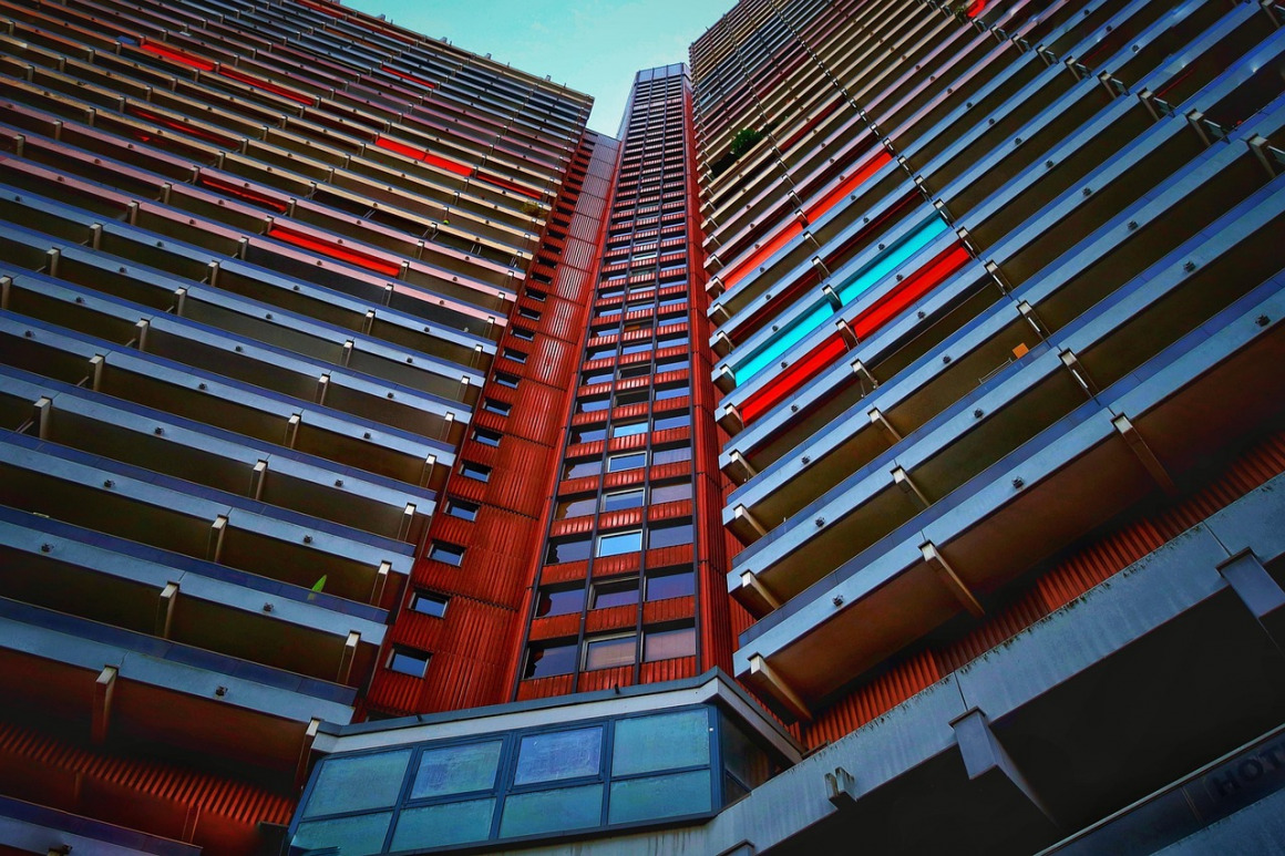 glass installation workers